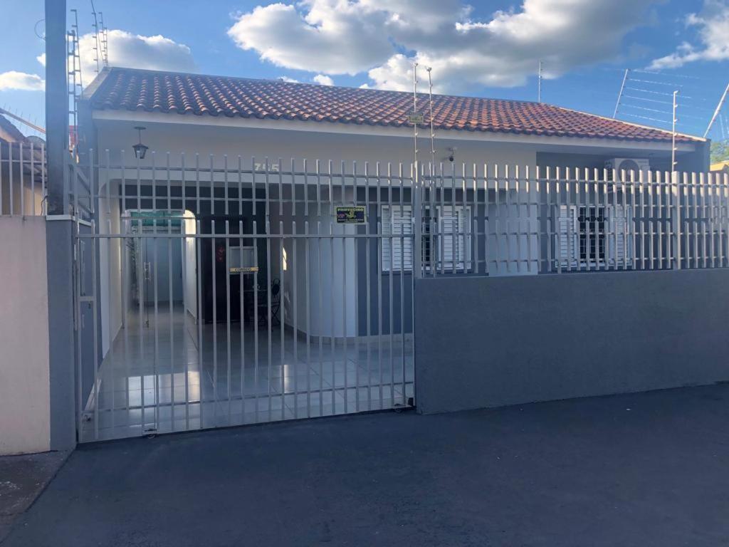 Sua Casa Em Maringá Villa Esterno foto